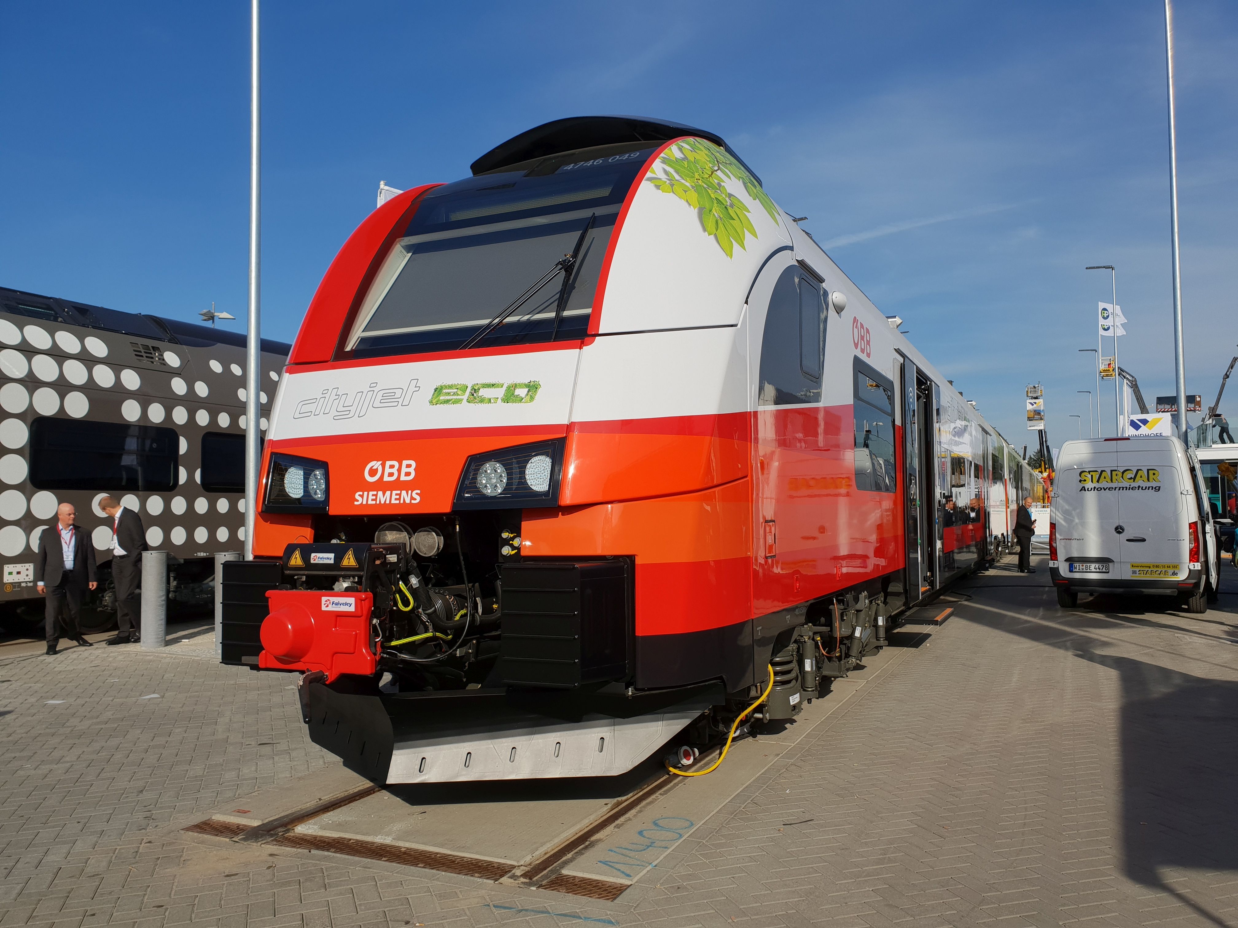 Foto: Siemens ÖBB Desiro Cityjet Hybrid auf der Berliner Innotrans 2018