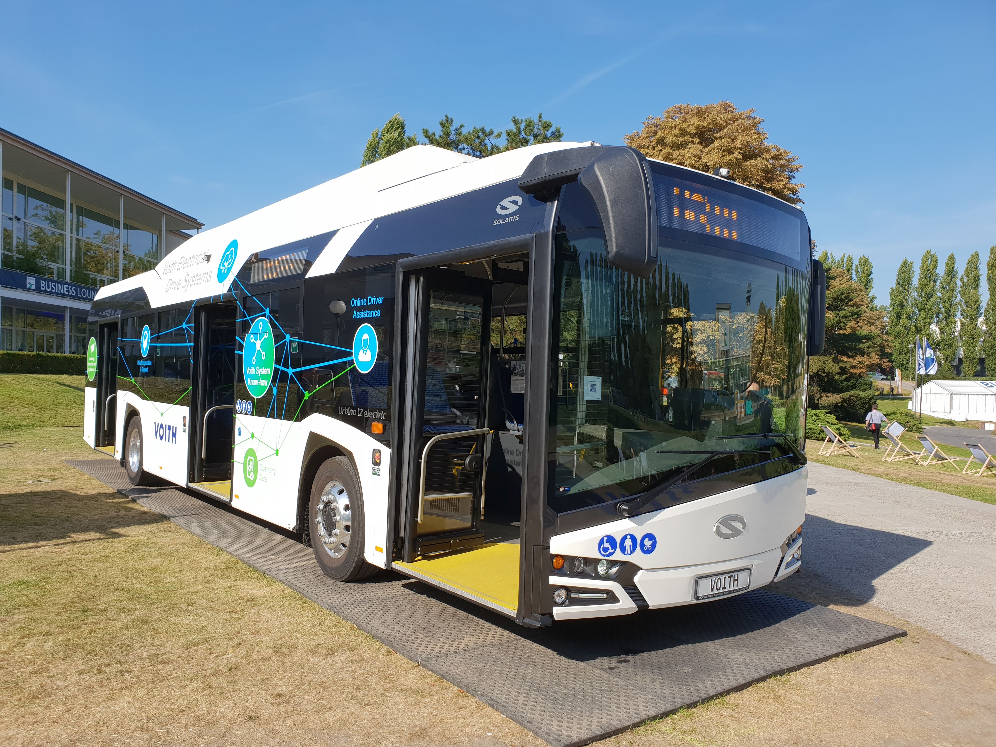 Foto: Elektrobus von Solaris und Voith auf der Berliner Innotrans 2018
