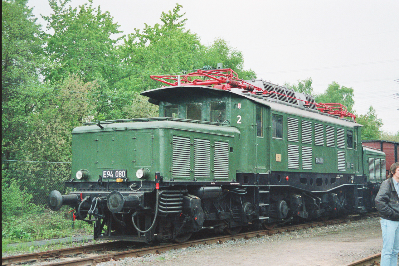 E94 080 in Bochum-Dalhausen, 199x