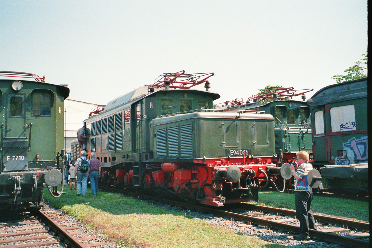 E94 056 in Dresden, 199x