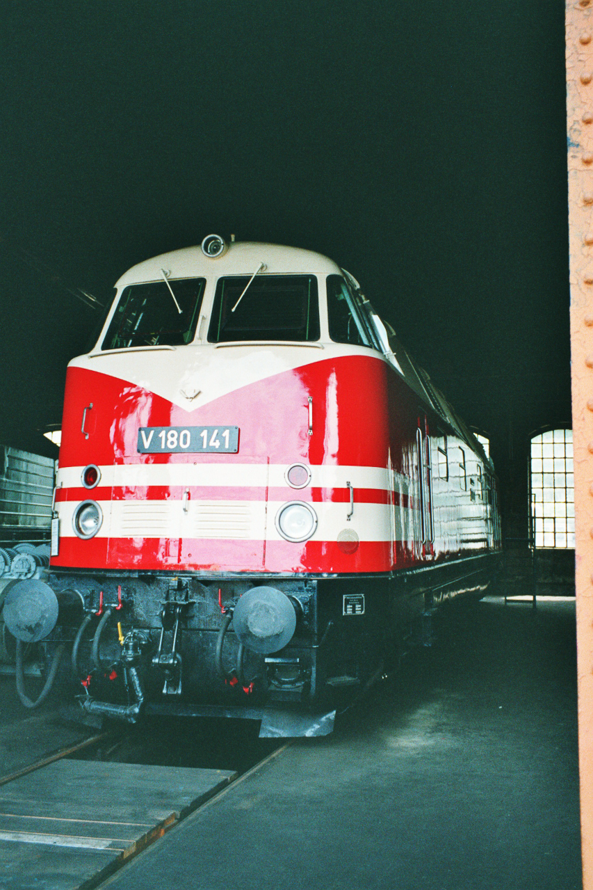 V180 141 in Dresden, 199x