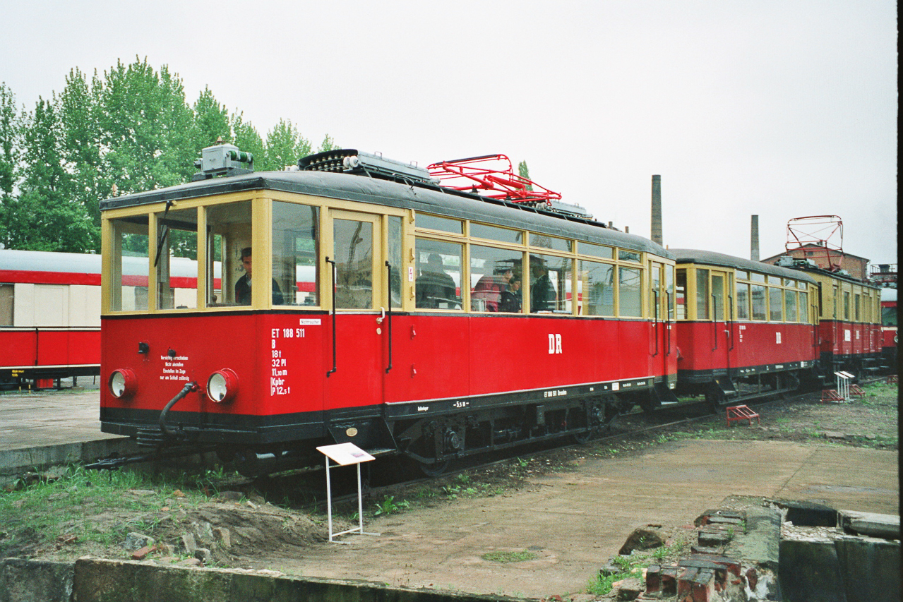 ET188 511, ex Schleiz, in Dresden, 199x