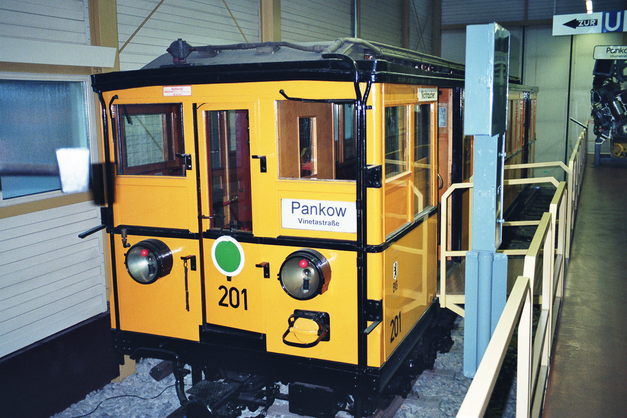 U-Bahn 201 aus Berlin in Nürnberg, 199x